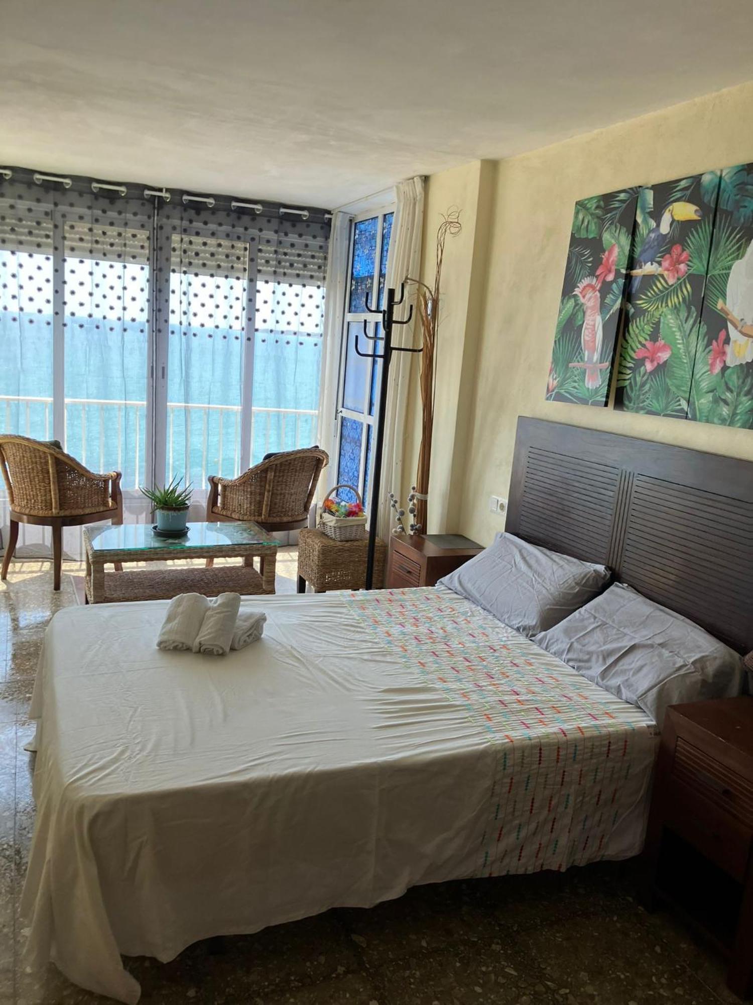 Tahiti Dreams Apartment El Campello Luaran gambar